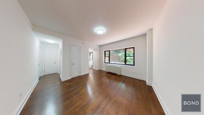 property at 405 E 56th St