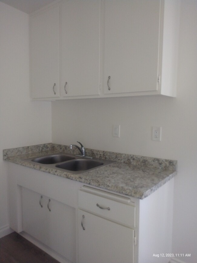 11290 Ohio Ave, Unit 01