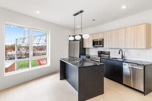 2132 N 10th St in Philadelphia, PA - Building Photo