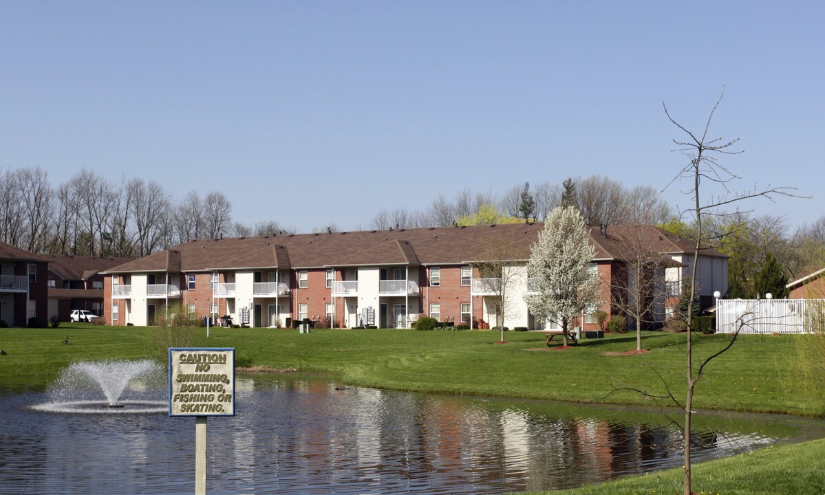 The Overlook Apartments in Elkhart, IN - Foto de edificio