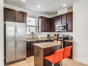 501 W 30th St in Austin, TX - Building Photo - Building Photo