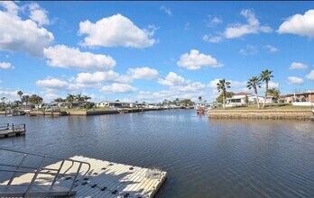 12527 1st Isle in Hudson, FL - Building Photo - Building Photo