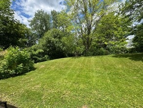 239 Flintridge Dr in Rockford, IL - Building Photo - Building Photo