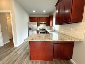 8986 SE Harney Ct in Portland, OR - Building Photo - Building Photo