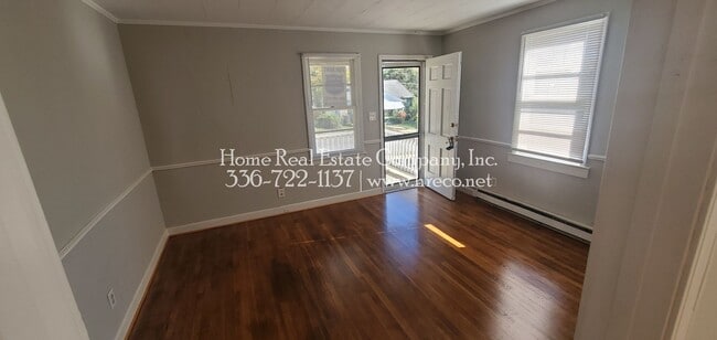 832 Gray Ave NE in Winston-Salem, NC - Building Photo - Building Photo