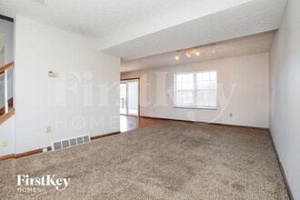 30 Otter Dr in Covington, KY - Building Photo - Building Photo