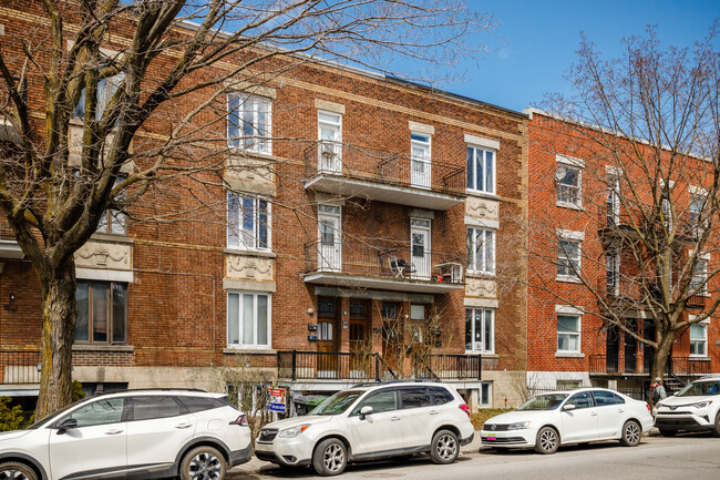 3275 Van Horne Av in Montréal, QC - Building Photo - Building Photo