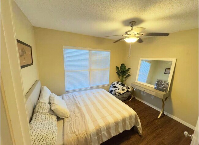 108 Lacosta Ln in Daytona Beach, FL - Building Photo - Building Photo