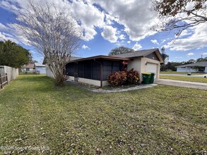 625 Amor Dr in Cocoa, FL - Foto de edificio - Building Photo