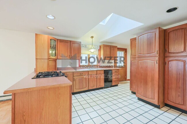 35 Riverside Dr in Onset, MA - Building Photo - Building Photo