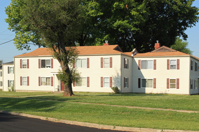 Triangle Park Apartments in Louisville, KY - Building Photo - Building Photo