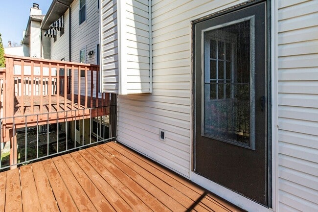 4918 Hogan Dr in Wilmington, DE - Building Photo - Building Photo