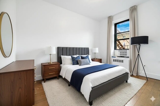 81 Orchard St in New York, NY - Foto de edificio - Building Photo