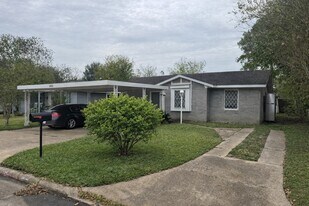 5423 Grace Point Ln in Houston, TX - Building Photo