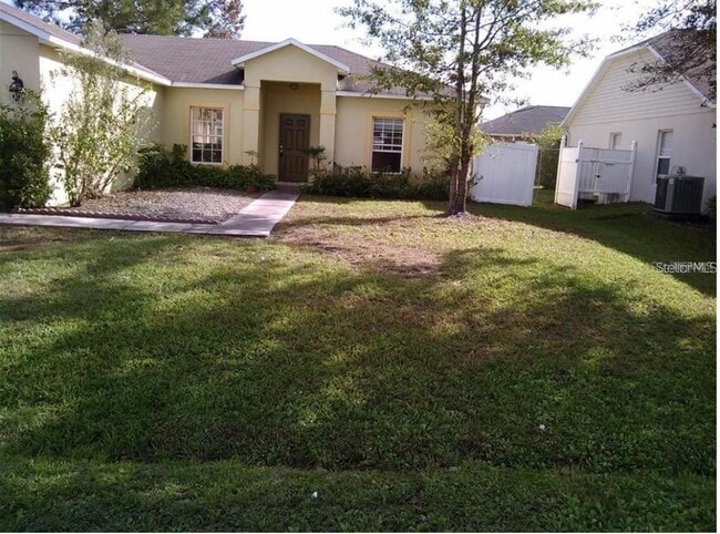 property at 35 Coventry Ct