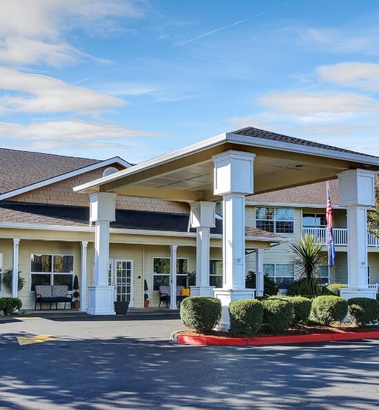 Prestige Care Senior living Five Rivers in Tillamook, OR - Foto de edificio