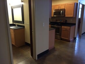 100 Main St in Dover, NH - Building Photo - Building Photo