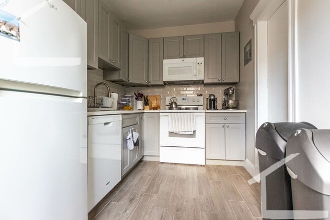 374 Chestnut Hill Ave in Boston, MA - Building Photo - Building Photo