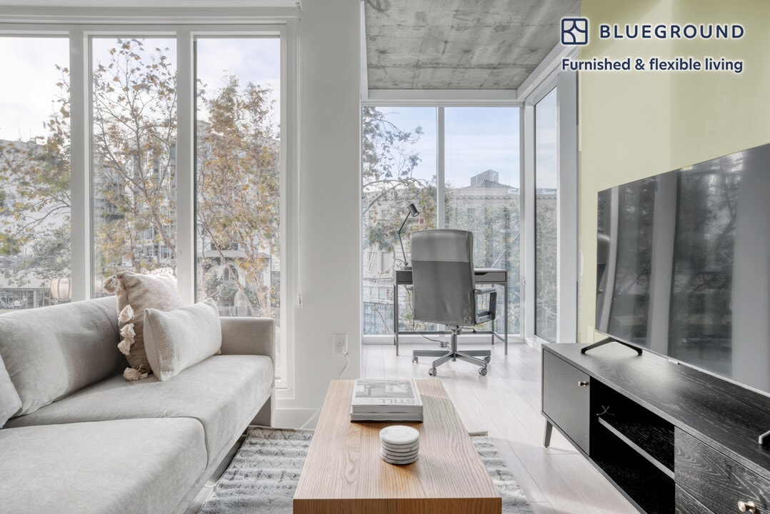 1 Brady St in San Francisco, CA - Building Photo