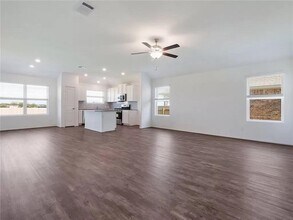 112 Concho Brook Bnd in Georgetown, TX - Building Photo - Building Photo