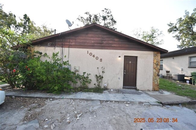 property at 10405 N Arden Ave
