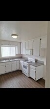 118 Perou St, Unit 117 in Perris, CA - Building Photo - Building Photo