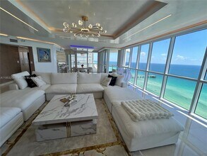 16425 Collins Ave in Sunny Isles Beach, FL - Building Photo - Building Photo