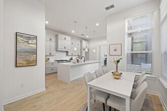 4214 Endurance Wy in Austin, TX - Building Photo - Building Photo