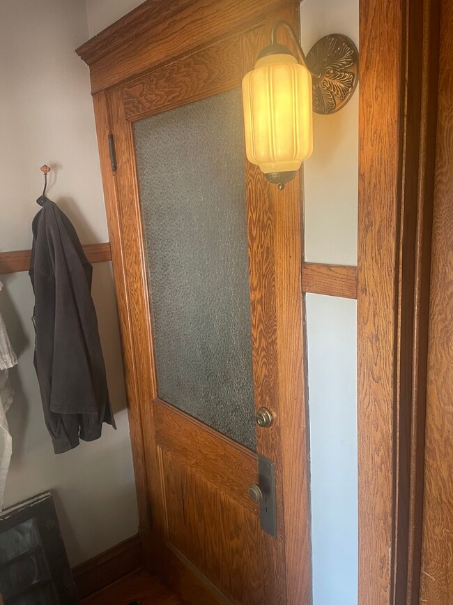 1046 S Scoville Ave, Unit Unit 2 in Oak Park, IL - Foto de edificio - Building Photo