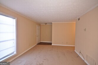 1000 1000 Montreal Rd, Unit 03A in Clarkston, GA - Building Photo - Building Photo