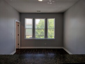 1943 W 48th St in Chicago, IL - Building Photo - Building Photo