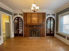 524 W Church St, Unit B in Elmira, NY - Foto de edificio - Building Photo