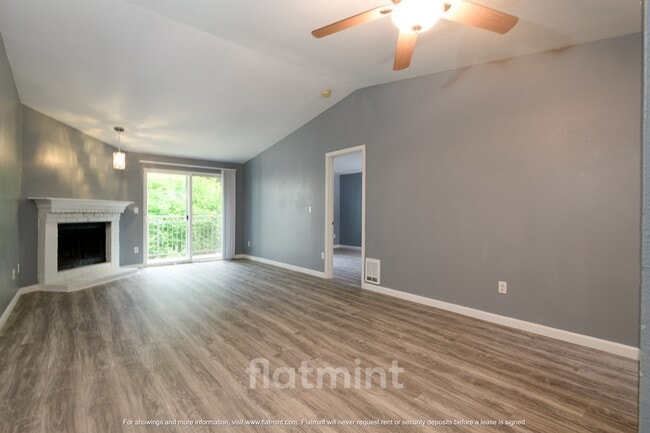 12636 100th Ln NE