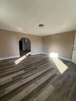 205 S Walters St in Robinson, IL - Building Photo