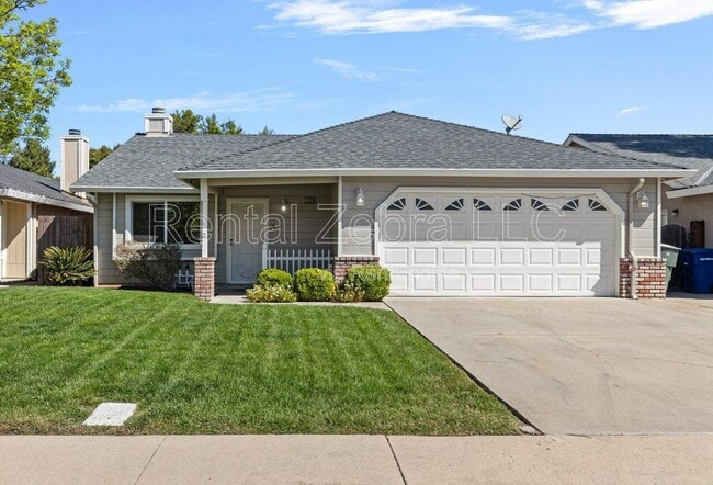 property at 2125 Northridge Dr