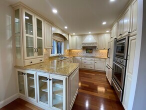 1545 De Anza Blvd in San Mateo, CA - Building Photo - Building Photo