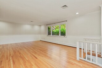 4 Nappa Ln in Westport, CT - Building Photo - Building Photo
