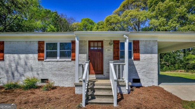 property at 680 North Ave