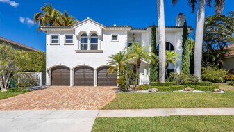 375 SW 16th St in Boca Raton, FL - Building Photo