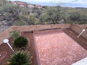 7740 E Calle Bien Nacida in Tucson, AZ - Building Photo - Building Photo