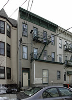 415 25th St Apartments