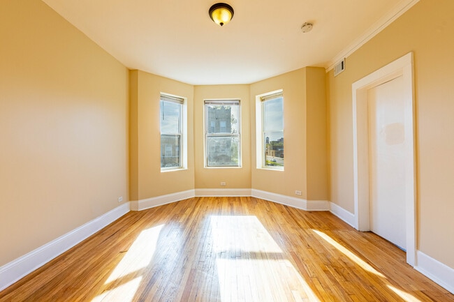 1105 S Richmond St in Chicago, IL - Building Photo - Building Photo