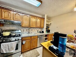 3935 Blackstone Ave in Bronx, NY - Building Photo - Building Photo