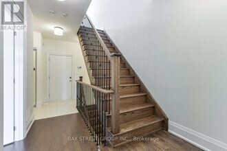 43 Gandhi Ln in Markham, ON - Building Photo - Building Photo