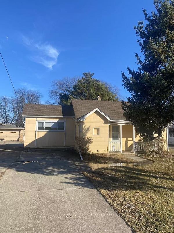 property at 25540 Eureka Dr