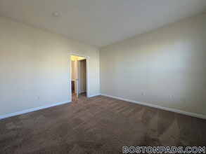 311 Lowell St in Andover, MA - Building Photo - Building Photo