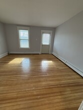 1050 Princetown Rd, Unit 3 in Schenectady, NY - Foto de edificio - Building Photo