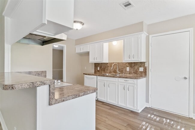 property at 25814 Leafywood Dr