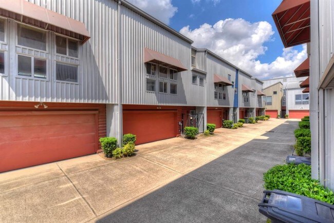 1716 W Dallas St in Houston, TX - Building Photo - Building Photo