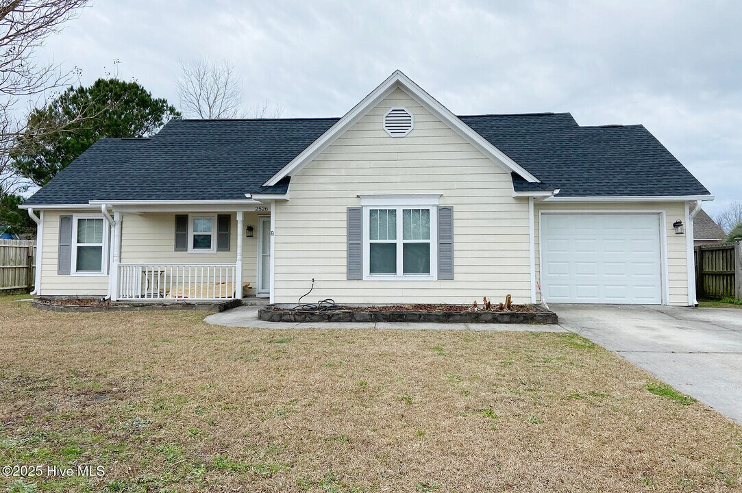 2526 Sapling Cir in Wilmington, NC - Building Photo
